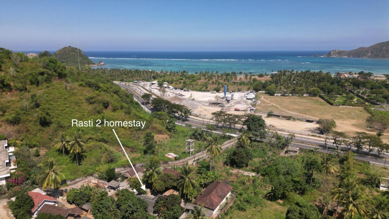 Qurnia Homestay Kuta  Luaran gambar